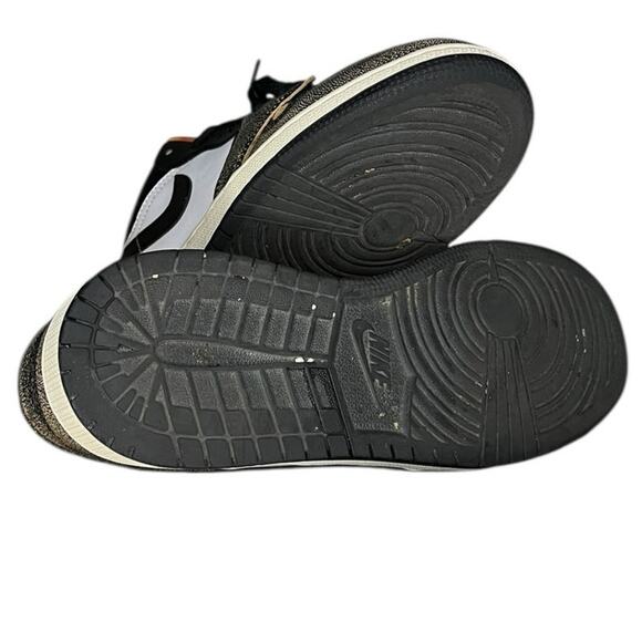 Boys Nike Air Jordan 1 Low SE GS DQ8421-100 Leather Athletic Shoes SZ 6.5Y Black - Picture 5 of 6